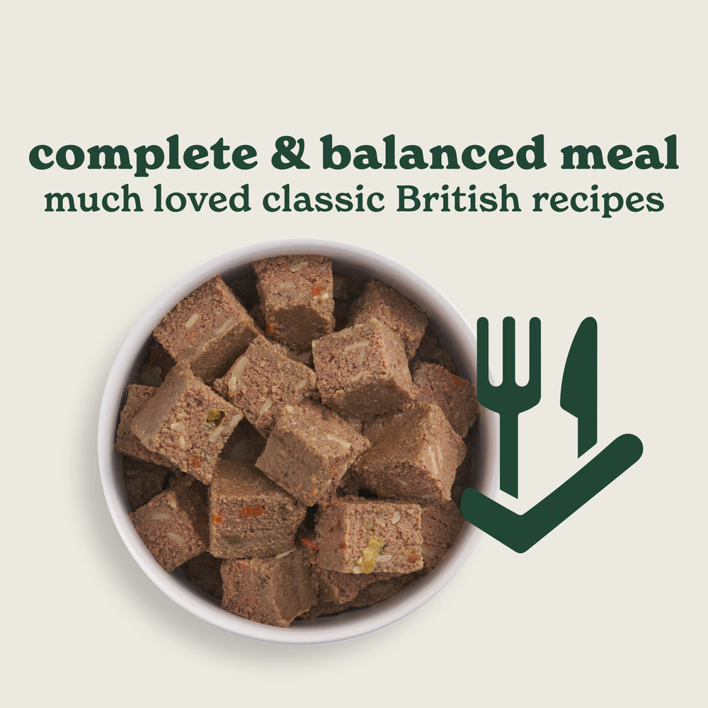 British Classics Chicken Family Lunch Wet Dog Food (Single Tray)
